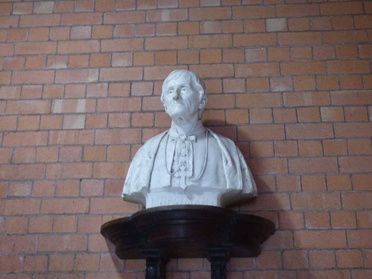 Newman bust Oratory